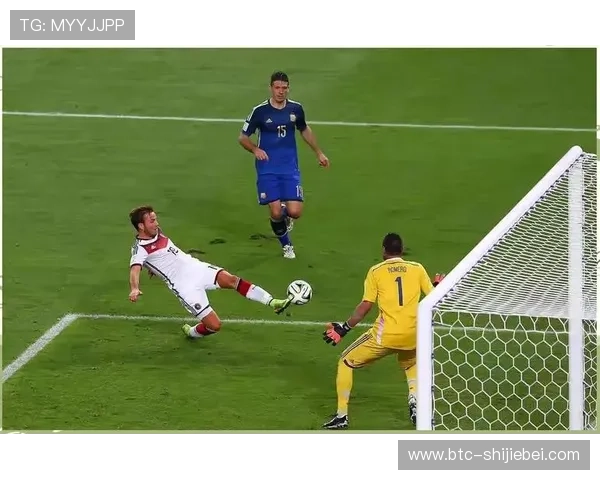 历史上世界杯进球最多的球员是谁以及他们的比赛精彩瞬间